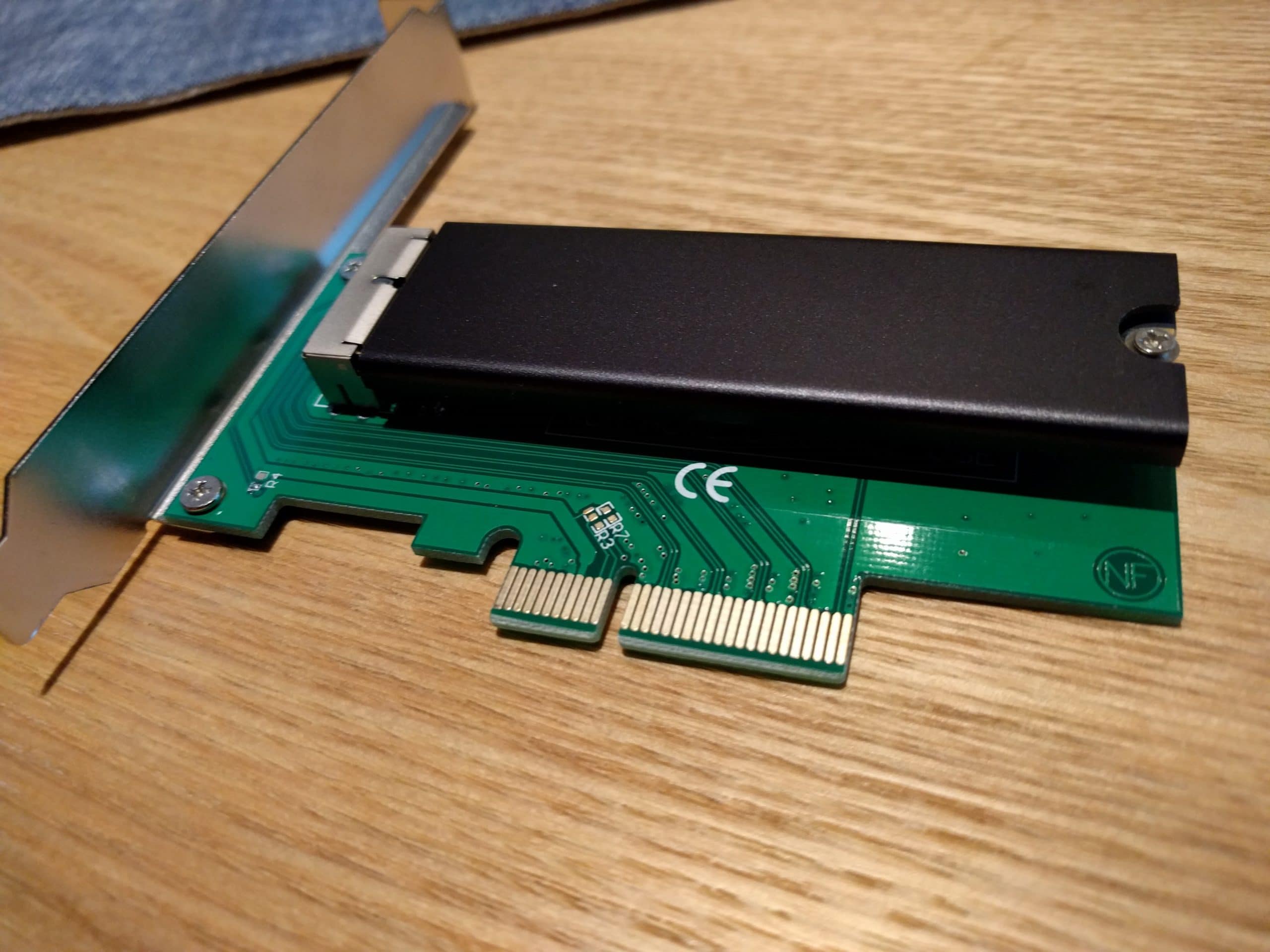 APPLE SSD0256G PCIe x4